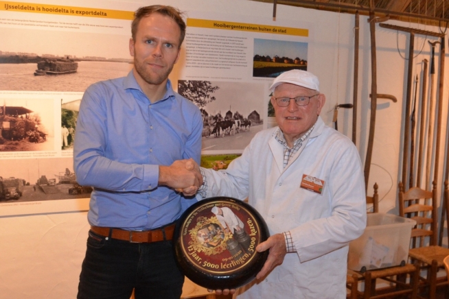 Kaasmaker Bolks in zonnetje