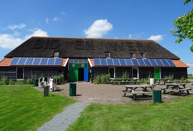 Deur Veldschuur weer op een kier